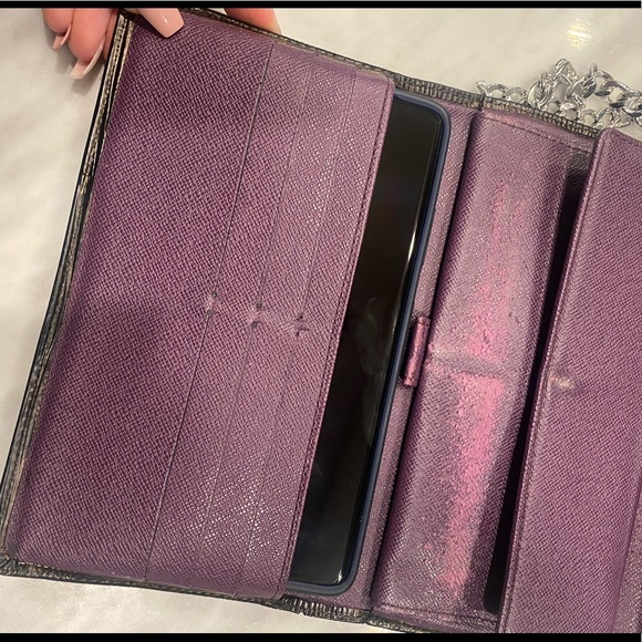 SOLD ✨Auth✨ Louis Vuitton Epi Crossbody - Picture 7 of 15